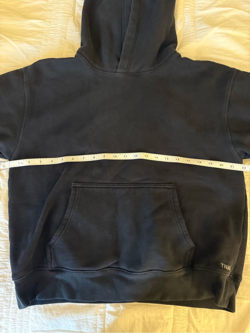 Aritzia TNA Cozy Fleece Black Hoodie Sweatshirt Size Large - Picture 5 of 6